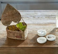 Riviera Maison Theezakjeshouder Met Tekst, Schaaltjes - Theezakjeshouder RM Tea Bar - Wit - Porselein - 4 Stuks -Keuken Verkoop 1200x1104 3