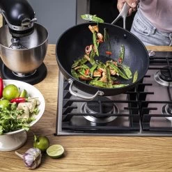 KitchenAid Hard Geanodiseerd Aluminium Wok ø30cm - Zwart - Inductie - Anti-aanbak -Keuken Verkoop 1200x1200 210