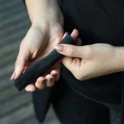 Black + Blum Binchotan Active Charcoal For Eau Good Water Bottles 4-pack -Keuken Verkoop 1200x1200 959