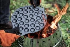 Petromax - Gietijzeren Poffertjes Pan -Keuken Verkoop 1200x799 39