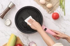 Royalty Line Inductie Pannenset - Luxe 14-delige Pannenset Marmeren Coating - Pannen Met Afneembare Handvaten - Oven-Ready - PFAS-Vrij - Voor Alle Warmtebronnen - Afneembare Koudgrepen - Antiaanbaklaag - Koekenpan Met Glazen Deksels - Roze 25 Royalty Line Inductie Pannenset - Luxe 14-delige Pannenset Marmeren Coating - Pannen Met Afneembare Handvaten - Oven-Ready - PFAS-Vrij - Voor Alle Warmtebronnen - Afneembare Koudgrepen - Antiaanbaklaag - Koekenpan Met Glazen Deksels - Roze -Keuken Verkoop 1200x799 45