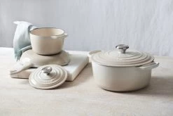 Le Creuset Steelpan - Met Deksel - Tradition - Meringue - ø 18 Cm / 1.8 Liter 11 Le Creuset Steelpan - Met Deksel - Tradition - Meringue - ø 18 Cm / 1.8 Liter -Keuken Verkoop 1200x800 139