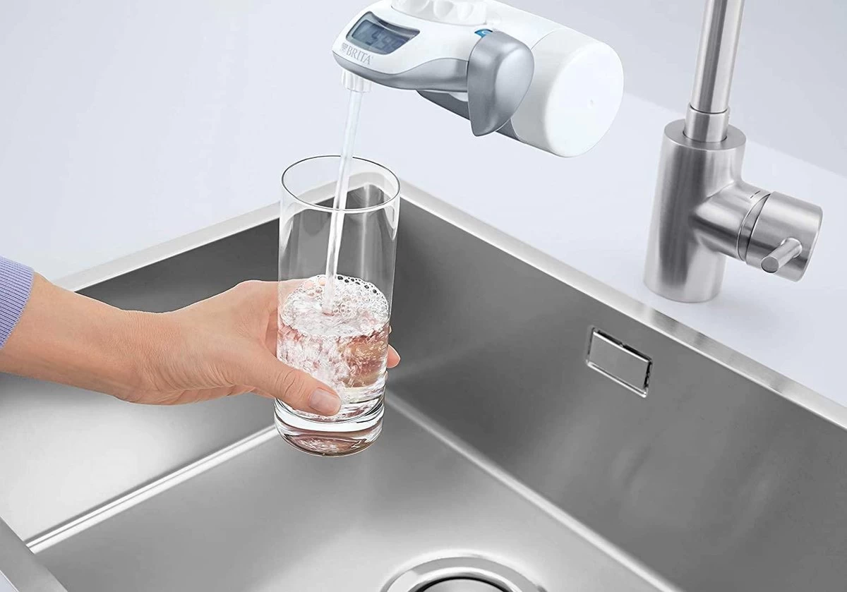BRITA On Tap Faucet Filtration System - Uitstekend Smakend Gefilterd Water - Inclusief 1 BRITA ON TAP Kraanfilter - 600 Liter Water Gefilterd Per Patroon - Witte Kleur 8 BRITA On Tap Faucet Filtration System - Uitstekend Smakend Gefilterd Water - Inclusief 1 BRITA ON TAP Kraanfilter - 600 Liter Water Gefilterd Per Patroon - Witte Kleur - Afbeelding 6