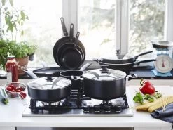 GreenPan Cambridge Hapjespan Met Deksel 24cm - Zwart - Inductie - PFAS-vrij -Keuken Verkoop 1200x899 13
