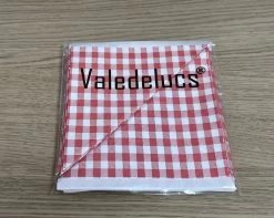 Papieren Frietzak - 30 Stuks - Kleine Patat Maat K14 - Boerenbont - Rode Ruitjes - Puntzak - Patatzak - Traktaties -Keuken Verkoop 1200x957 1