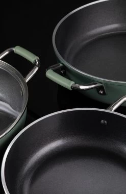 Primecook - Braadpan / Hapjespan Met Deksel - Ø 28 Cm - PFAS-vrij - Inductie - Ecoshield 23 Primecook - Braadpan / Hapjespan Met Deksel - Ø 28 Cm - PFAS-vrij - Inductie - Ecoshield -Keuken Verkoop 781x1200