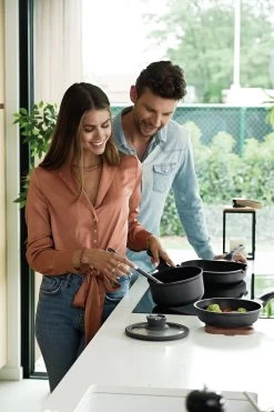 BergHOFF Steelpan Met Deksel Stone 18 Cm - Leo -Keuken Verkoop 800x1200 26