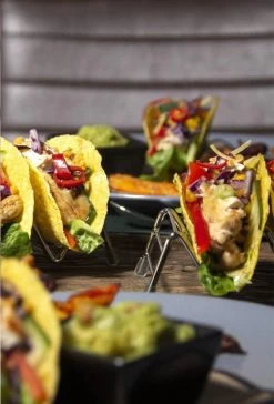 Krumble Taco Houder - Taco En Tortilla Houder Voor 4 Stuks - Serveerschalen - Koken & Tafelen - Kookgerei - Snack- & Tappasschalen - Metaal - Zilver 14 Krumble Taco Houder - Taco En Tortilla Houder Voor 4 Stuks - Serveerschalen - Koken & Tafelen - Kookgerei - Snack- & Tappasschalen - Metaal - Zilver -Keuken Verkoop 814x1200 1